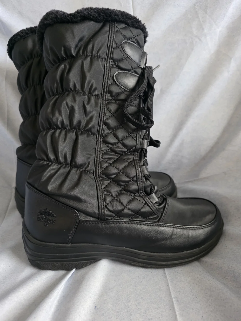 totes Black Insulated Lace-Up Winter Boots with Side Zip